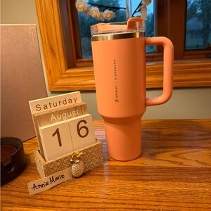 Stanley x Starbucks 40oz Tumbler | Peach | Limited Edition | Brand New